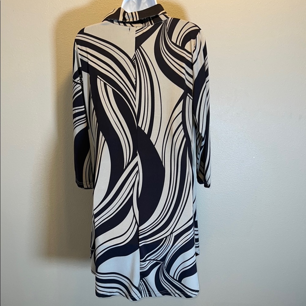 R & B Collection Women’s Stylish Brown and Beige Swirl Tunic/Dress SZ XL - Picture 8 of 12